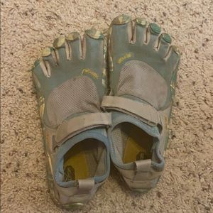 Vibram Toe Shoes